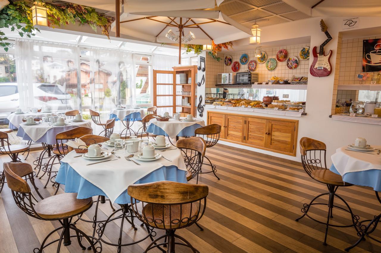 波萨达钢琴酒店 Campos do Jordão 外观 照片